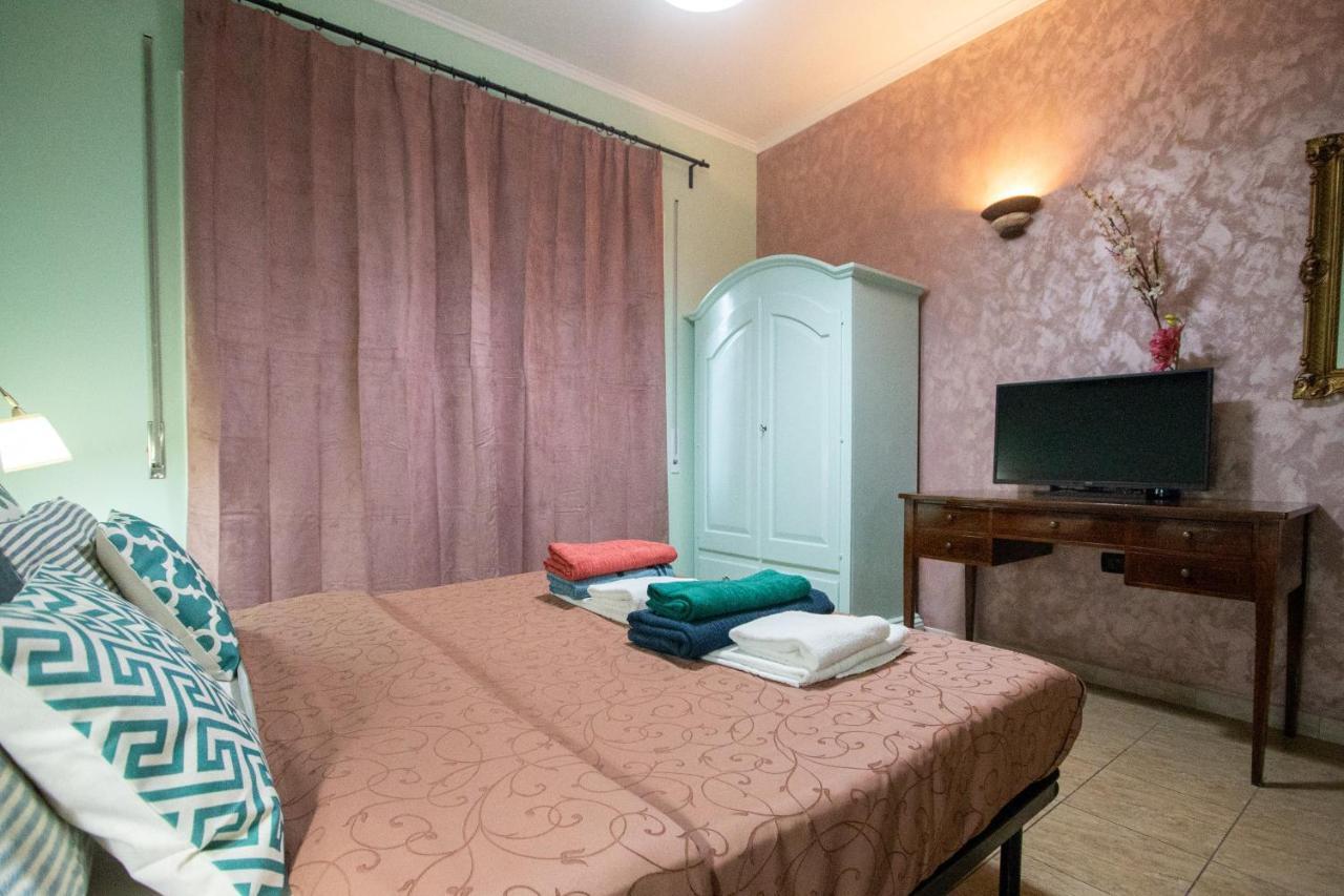 B&B Colorful Suite Yard โรม ภายนอก รูปภาพ