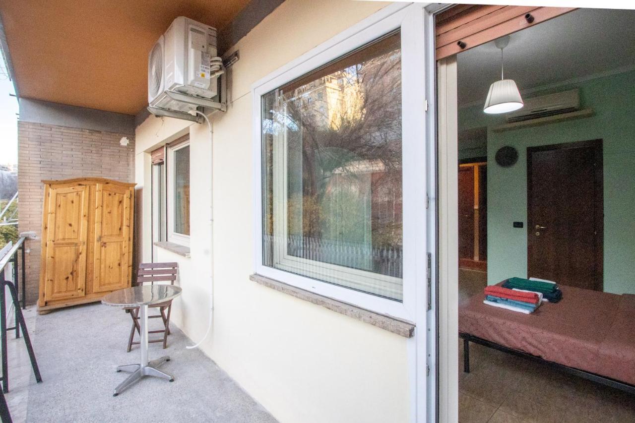 B&B Colorful Suite Yard โรม ภายนอก รูปภาพ