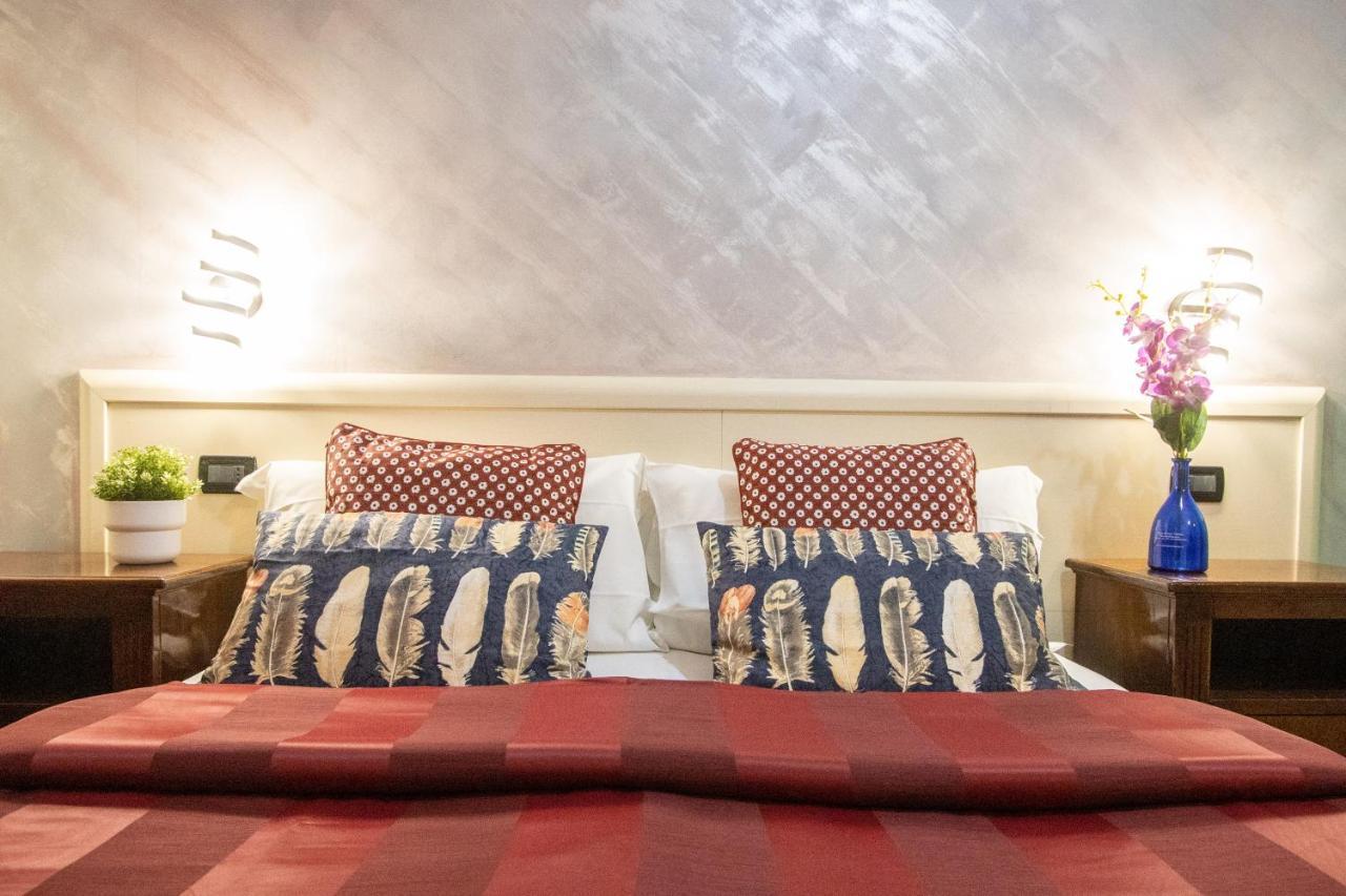 B&B Colorful Suite Yard โรม ภายนอก รูปภาพ